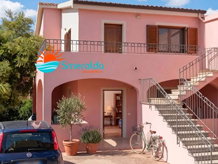 Appartamento trilocale in vendita in Via Giuseppe Berto, Olbia