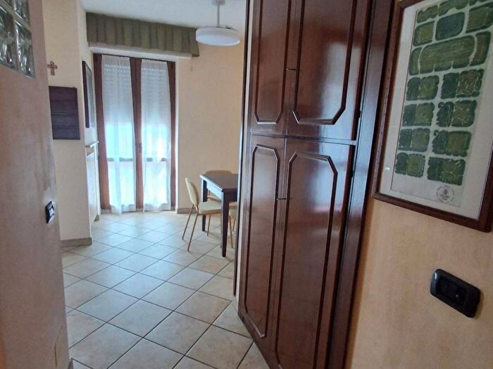 Appartamento trilocale in affitto in Via Riccardo Zandonai, Pieve Emanuele