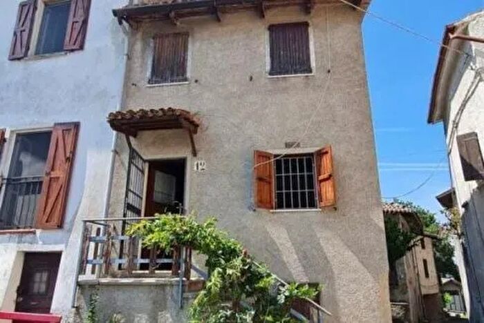 Casa bilocale in vendita in Frazione Musigliano Gremiasco, Gremiasco