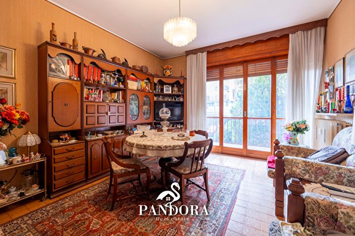 Appartamento trilocale in vendita in Fratelli Rosselli, Varese