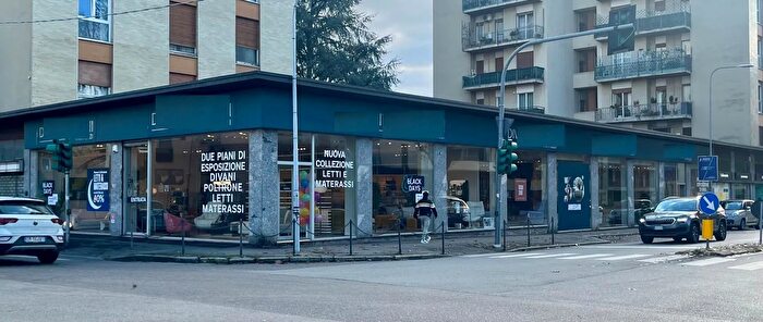 Casa con 5 locali in affitto in Gallarate