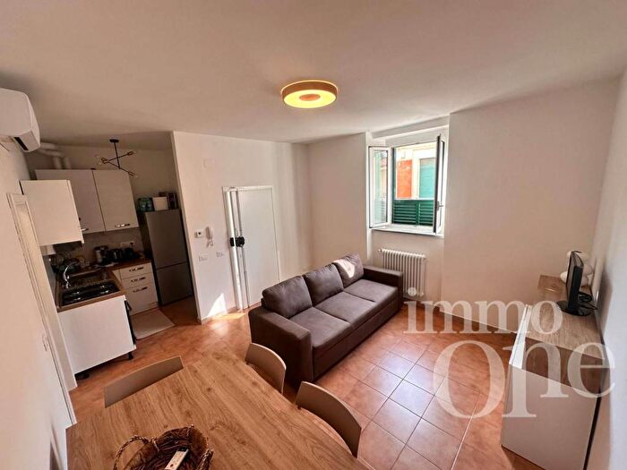 Appartamento trilocale in affitto in Via del Pastore, Ardenza, Livorno