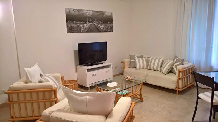 Appartamento bilocale in affitto in Via Ammiraglio Morin a, Forte Dei Marmi