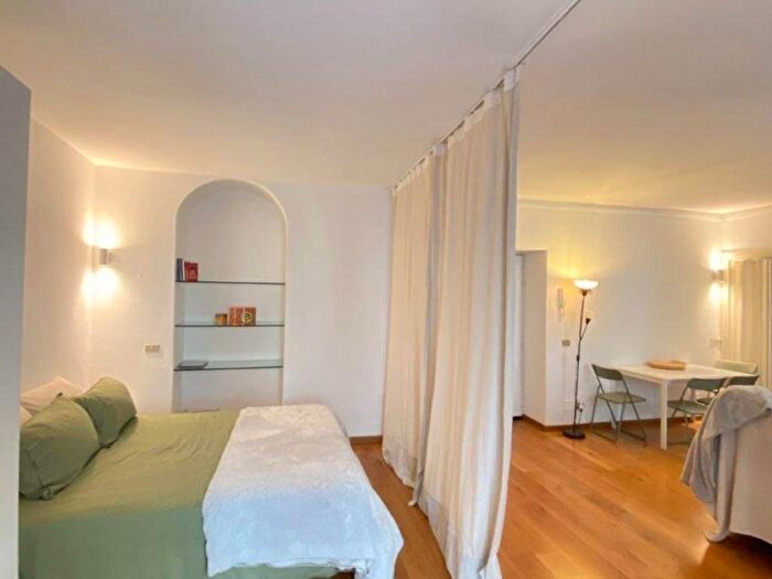 Appartamento monolocale in affitto in Via Gaudenzio Ferrari, Corso Genova, Milano