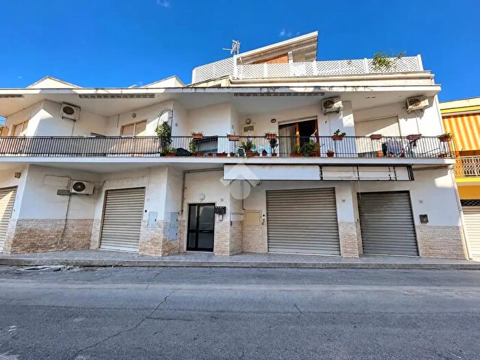 Appartamento trilocale in affitto in Via delle Arene, Terracina