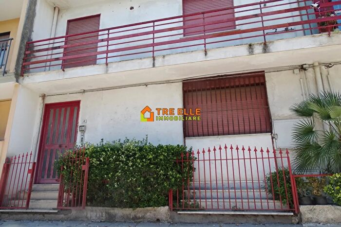 Casa con 6 locali in vendita in Via Verdi San Vitaliano Na, San Vitaliano