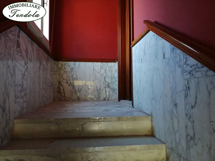 Casa con 5 locali in affitto in Carrara