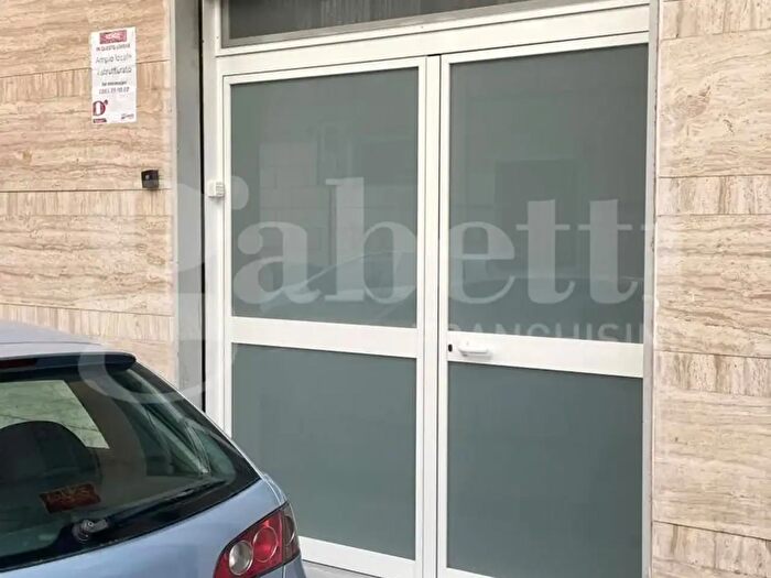 Appartamento monolocale in vendita in Via della Costituzione, Barletta
