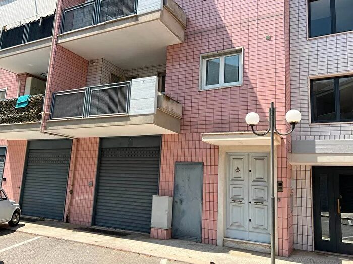 Casa quadrilocale in vendita in Via Roma Fasano Brindisi, Fasano