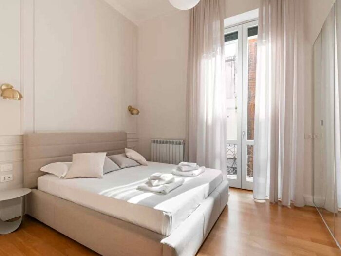 Appartamento trilocale in affitto in Via Leopardi, Esquilino, Roma