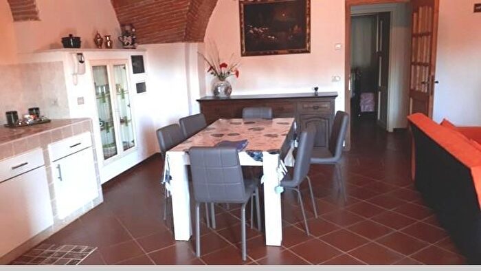 Appartamento trilocale in affitto in Cascina