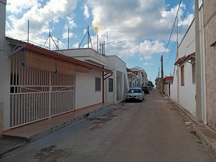 Appartamento quadrilocale in vendita in Maruggio