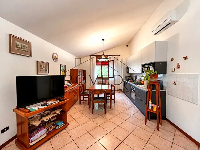 Appartamento trilocale in vendita in Via Quirino Basso, Preganziol