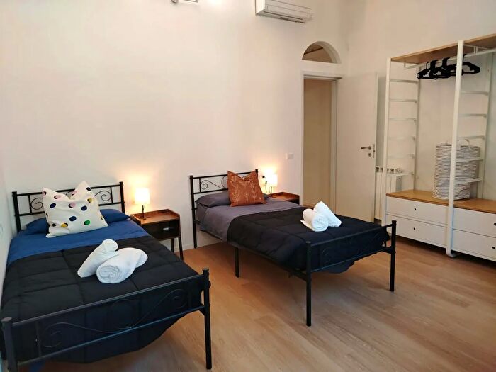 Appartamento monolocale in affitto in Via Pietrapiana, Firenze