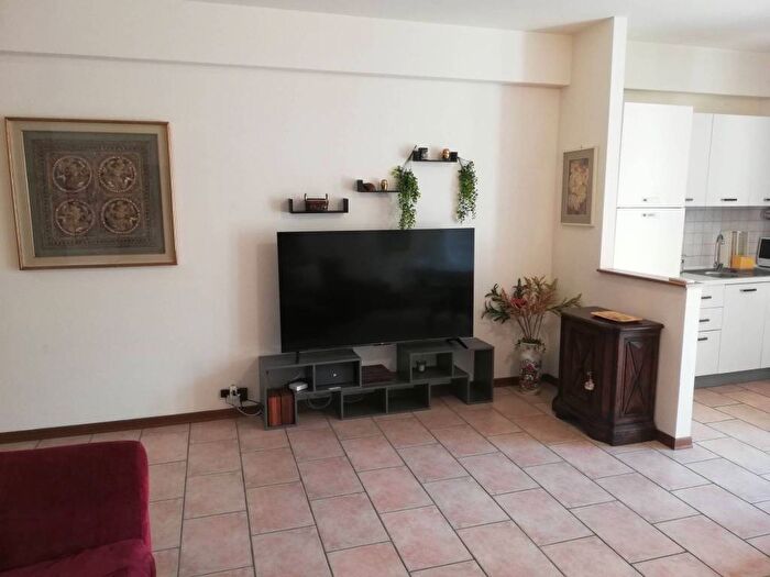 Appartamento bilocale in affitto in Leopoldo Vittorio Emanuele Statuto, Firenze