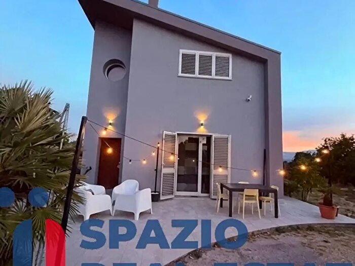 Casa trilocale in vendita in Via Pianacci, Montesilvano