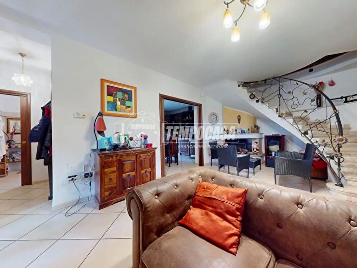 Casa quadrilocale in vendita in Strada Vicinale Serralonga Lu Pinu, Sorso