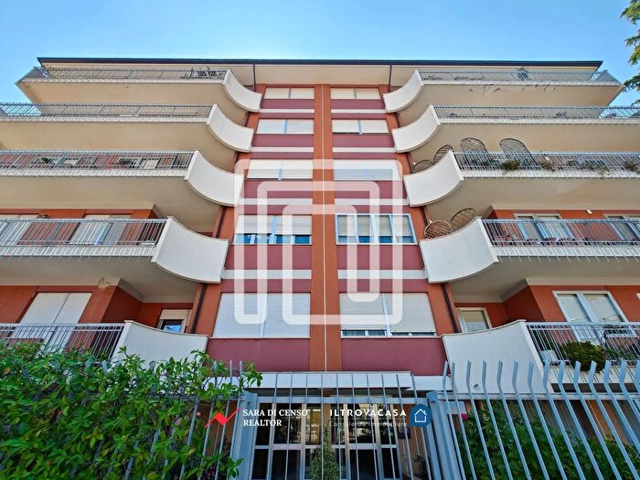 Appartamento con 5 locali in vendita in Via Atri, Sulmona