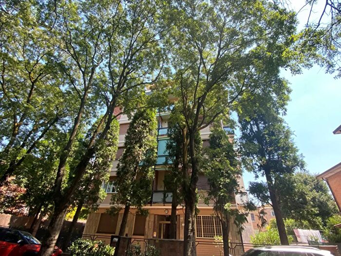 Appartamento quadrilocale in vendita in Modena