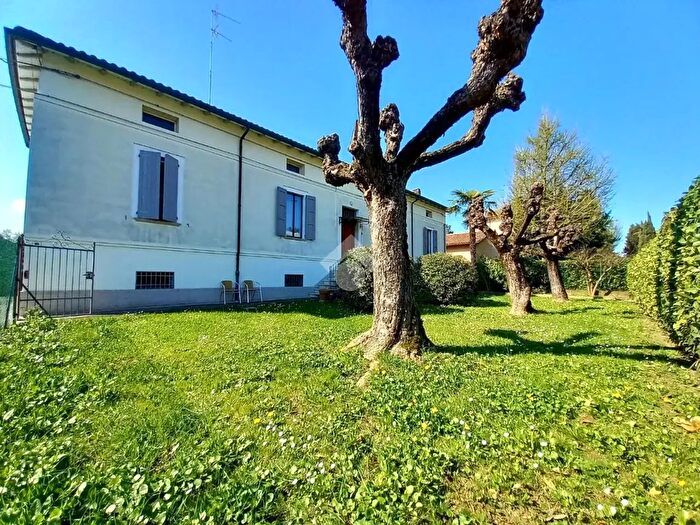 Casa con 5 locali in vendita in Via Emilia Interna, Castel Bolognese