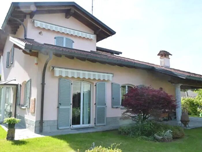Casa con 6 locali in vendita in Via Blessagno, Centro Valle Intelvi