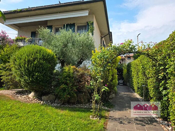 Casa con 6 locali in vendita in Strada di Polegge, Vicenza
