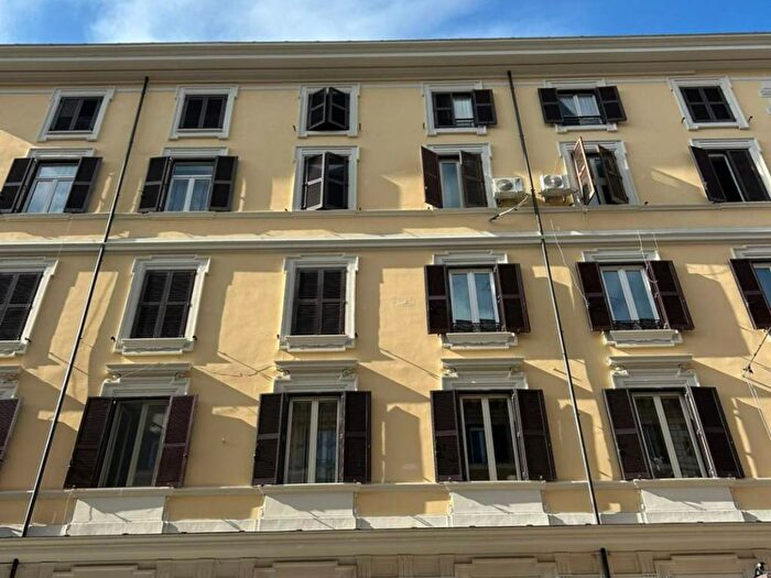Appartamento bilocale in affitto in Via Santamaura, Cipro, Roma