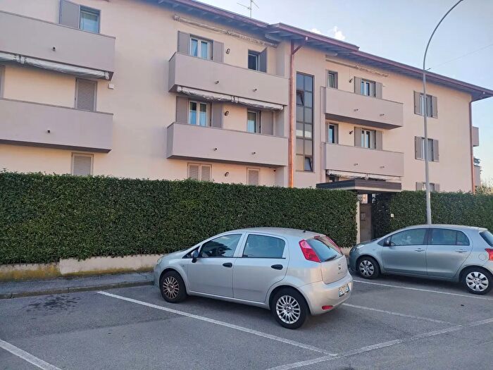 Appartamento bilocale in vendita in Via Santa Maria Maddalena, Arosio
