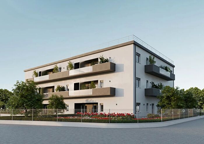 Appartamento quadrilocale in vendita in Via Alberico XII da Barbiano, Belgioioso