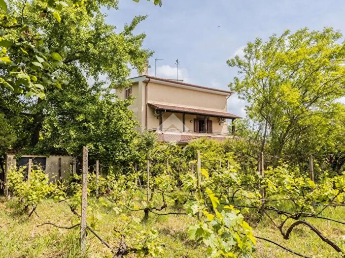 Casa con 7 locali in vendita in Via di Monte Sarleo, Campagnano Di Roma