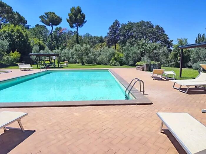 Appartamento con 5 locali in affitto in Via Umberto Pavoni, Grottaferrata