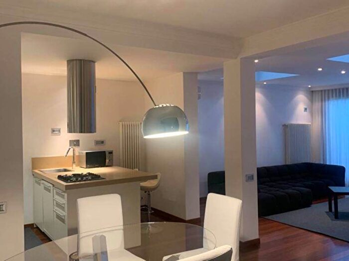 Appartamento con 5 locali in affitto in Via della Martellina, San Jacopo Al Girone, Fiesole