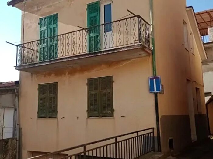Casa con 5 locali in vendita in Via Rotabile, Aurigo