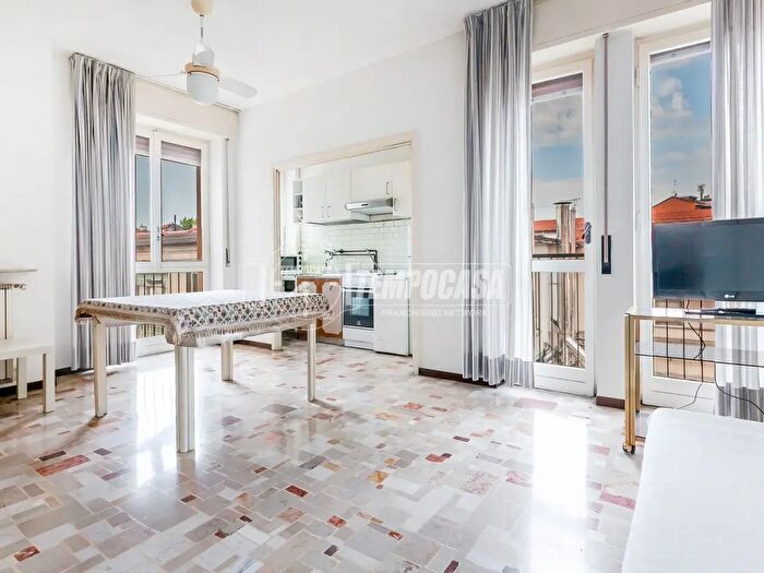 Appartamento bilocale in vendita in Via Carlo Imbonati, Milano
