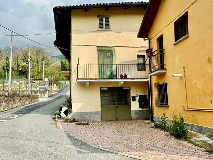Casa quadrilocale in vendita in Via Mulino, Val Della Torre