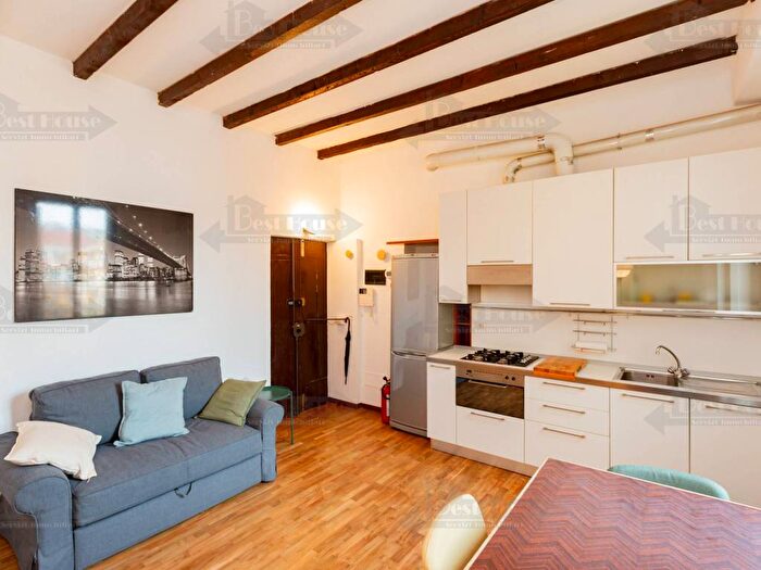 Appartamento bilocale in affitto in Via Antonio Pollaiuolo, Isola, Milano