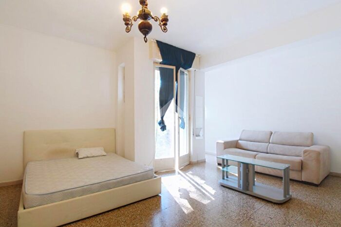 Appartamento quadrilocale in vendita in Via Antonio Veneziano, Pisa