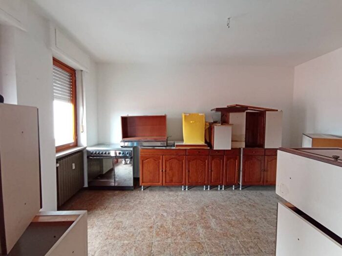 Appartamento trilocale in affitto in Via Giovanni Mauro, Centro, Chiusa di Pesio