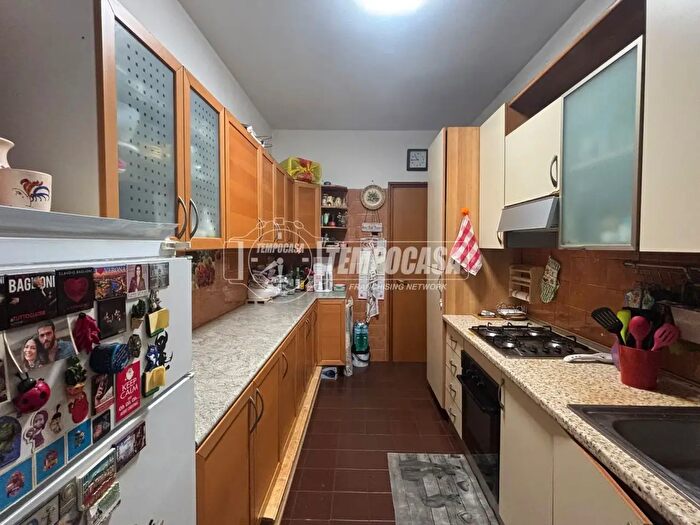Appartamento trilocale in vendita in Via dei Pini, Pieve Emanuele