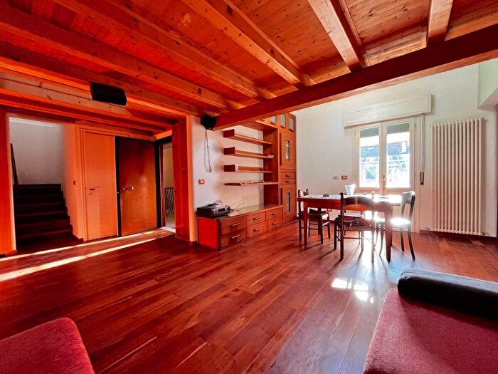 Appartamento quadrilocale in affitto in Via Augusto Murri, Colli Murri, Bologna