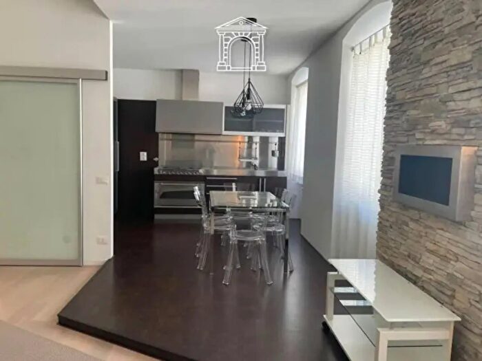 Appartamento trilocale in affitto in Via Torrebianca, Trieste
