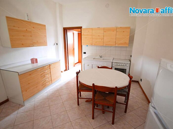 Appartamento bilocale in affitto in Via Cernaia, Porta Mortara, Novara