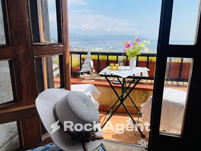 Casa bilocale in vendita in Via Scavata, Vietri Sul Mare