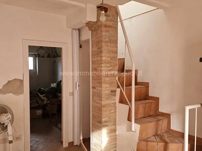 Casa trilocale in vendita in Montepulciano