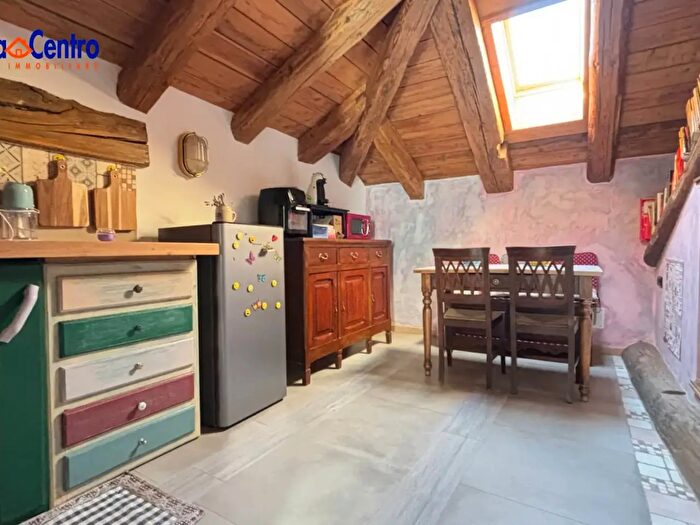 Appartamento trilocale in vendita in Strada Regionale, Quart