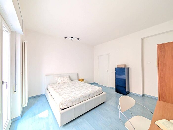 Casa con 5 locali in affitto in Via Vittorio Veneto, San Pio X, Trento