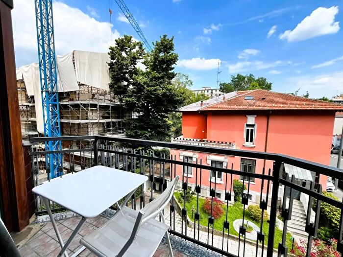 Appartamento in affitto in Via Moretto da Brescia, Milano