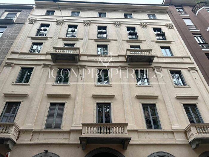 Appartamento quadrilocale in affitto in Viale Piave, Porta Venezia, Milano