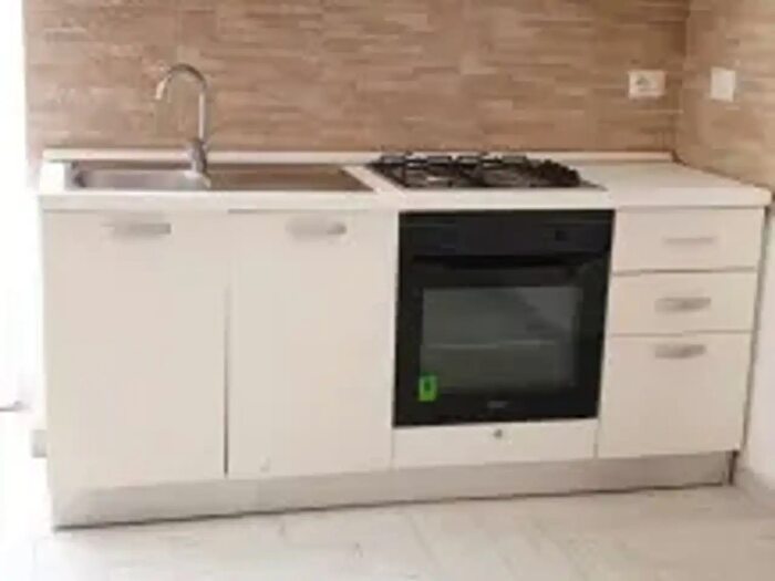 Appartamento bilocale in affitto in Via dei Bonzagna, Roma