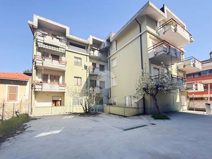 Appartamento quadrilocale in vendita in Via Monte Velino, Avezzano